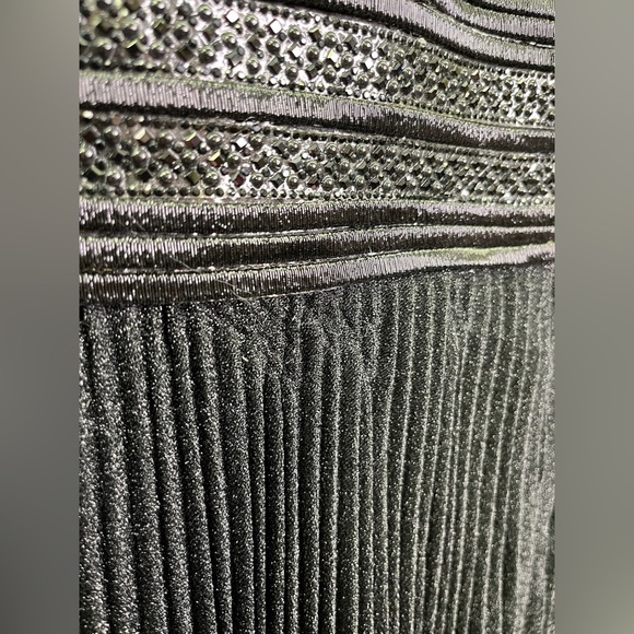 Mac Duggal 30750 Shimmering 3/4 Sleeve A-Line Midi Dress Size 8 NWT Black - Picture 8 of 12